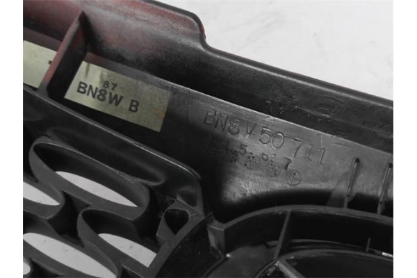 Recambio de rejilla capo para mazda 3 sedán (bk) 1.6 di turbo referencia OEM IAM BR5H50712  