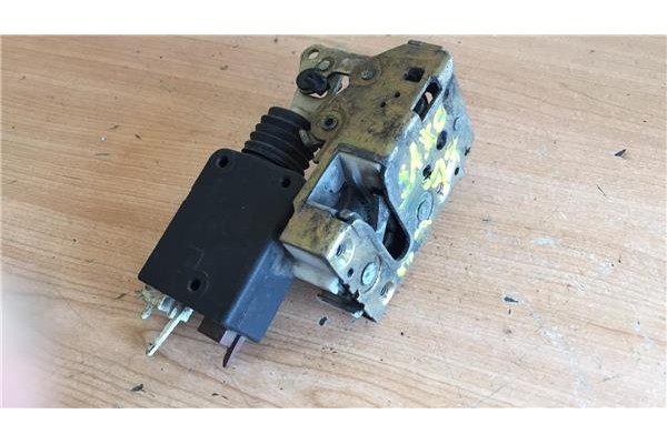 Recambio de cierre electromagnetico delantero derecho para citroen saxo 1.1 sx referencia OEM IAM   