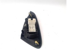Recambio de botonera puerta delantero derecha para citroen c1 1.2 feel referencia OEM IAM B001019380 B000848280 