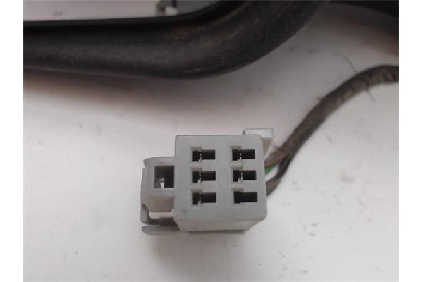 Recambio de retrovisor electrico izquierdo para ford focus sportbreak (cb4) referencia OEM IAM   438 , FIAT | 456 , FIAT | 36 , 