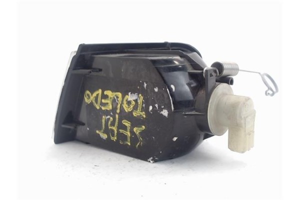 Recambio de intermitente delantero dcho para seat toledo (1l) referencia OEM IAM   