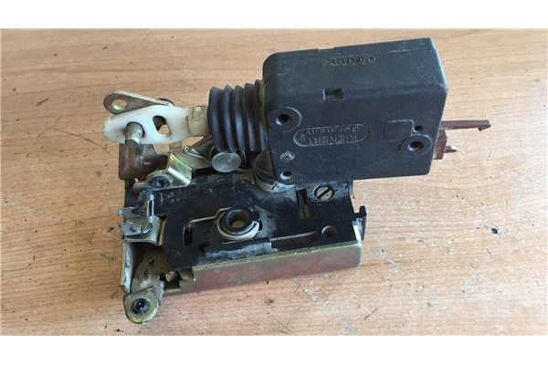 Recambio de cierre electromagnetico delantero derecho para citroen saxo 1.1 sx referencia OEM IAM   