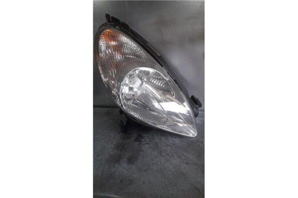 Recambio de faro delantero dcho para citroen xsara picasso 1.6 referencia OEM IAM 6205W0  