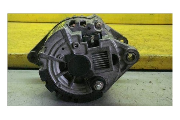 Recambio de alternador para daewoo nubira berlina 1.6 referencia OEM IAM 96258990  