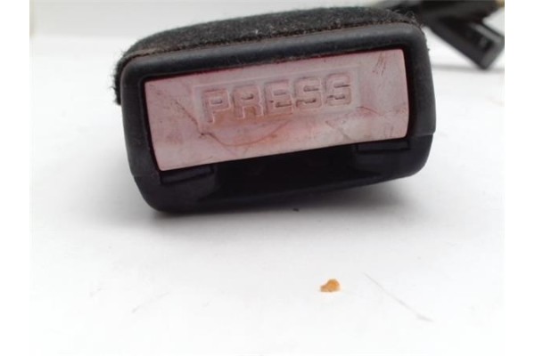 Recambio de enganche cinturon para renault laguna ii (bg0) 1.9 confort expression referencia OEM IAM   