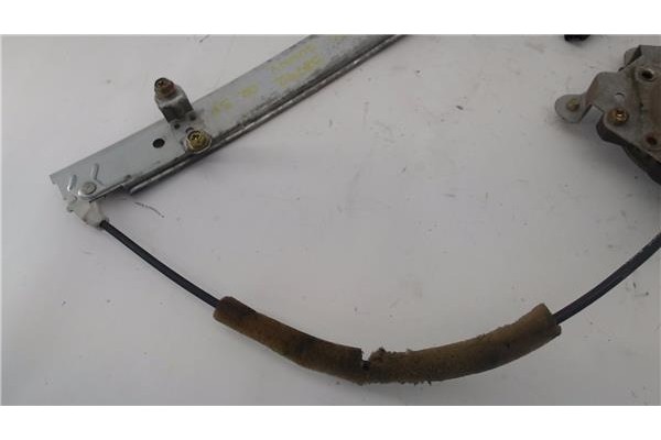 Recambio de mecanismo elevalunas delantero derecho para nissan sunny berlina (n14) 1.6 i 16v referencia OEM IAM 8072050C66 80730
