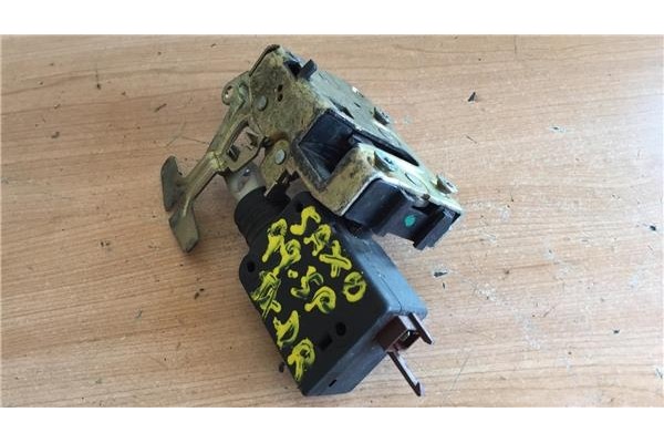Recambio de cierre electromagnetico trasero derecho para citroen saxo 1.1 sx referencia OEM IAM   