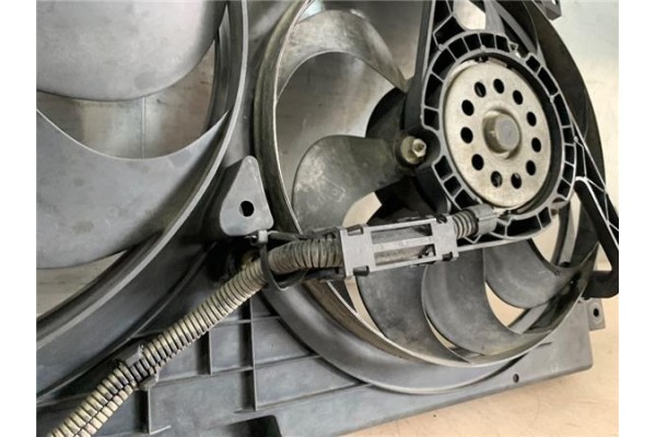 Recambio de electroventilador para volkswagen golf iv berlina (1j1) 1.9 tdi referencia OEM IAM 1J0959455M  