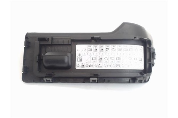 Recambio de embellecedor consola central para honda jazz (gd1/5) 1.4 referencia OEM IAM 77593SAA000ZA 77592SAA000ZA 