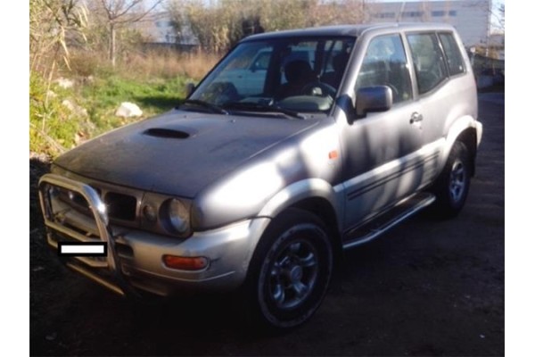 nissan terrano ii (r20) del año 1996