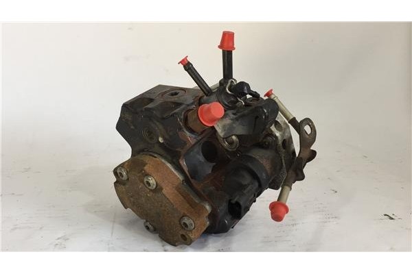 Recambio de bomba inyectora para toyota yaris (ncp1/nlp1/scp1) 1.4 d-4d referencia OEM IAM 221000N010  