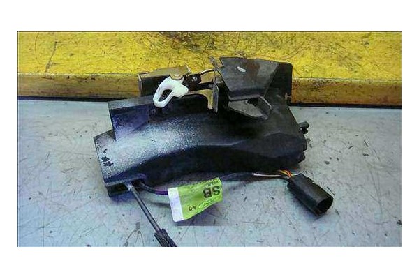 Recambio de cierre electromagnetico delantero derecho para ford escort vii (gal, aal, abl) 1.8 16v referencia OEM IAM 1043285  