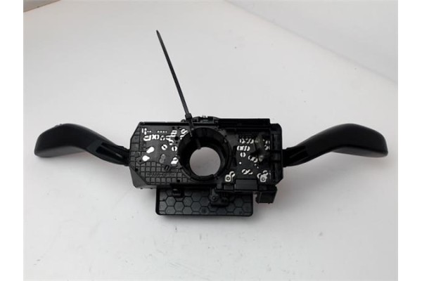 Recambio de mando intermitencia para volkswagen polo iv (9n3) 1.4 advance referencia OEM IAM 6Q0953503CE 204165ATW 