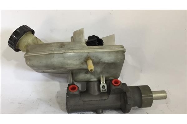 Recambio de bomba freno para ford transit furgón (fa_ _) 2.0 di (fae_, faf_, fag_) referencia OEM IAM 4525696  