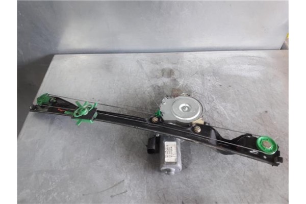 Recambio de mecanismo elevalunas delantero izquierdo para fiat i punto (176) berlina 1.2 85 16v elx referencia OEM IAM 51764550 