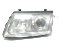 Recambio de faro delantero izquierdo para volkswagen passat variant (3b5) referencia OEM IAM 3B0941017J  