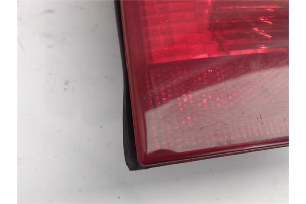 Recambio de piloto trasero izquierdo para skoda octavia combi (1u5) referencia OEM IAM 1U9945095 1U945111 