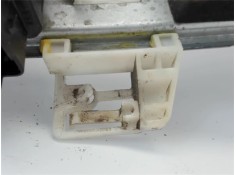Recambio de mecanismo elevalunas trasero izquierdo para renault megane ii berlina 5p referencia OEM IAM   