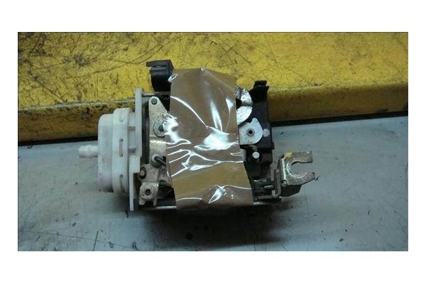 Recambio de cierre electromagnetico delantero izquierdo para audi a4 berlina (b5) 1.9 tdi referencia OEM IAM 8D1837015F  