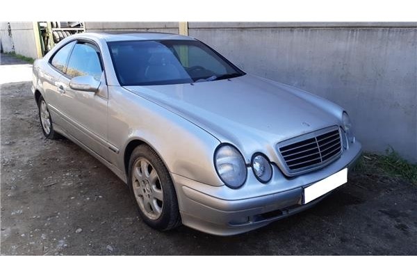 mercedes-benz clk (bm 208) coupe del año 2001