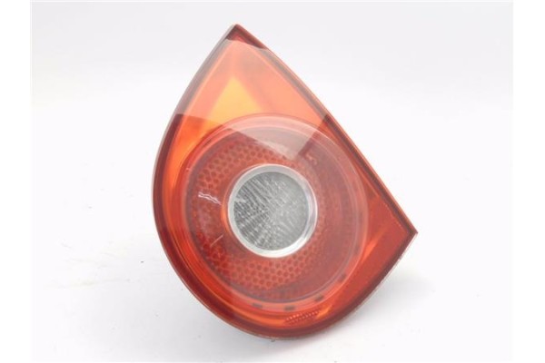 Recambio de piloto porton trasero derecho para volkswagen golf v (1k1) 1.9 tdi referencia OEM IAM 1K6945094J 1K6945108C 