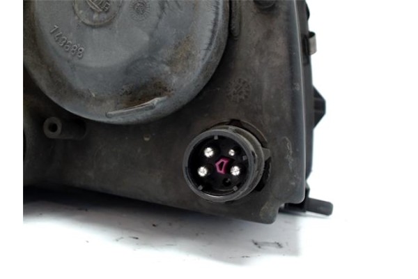 Recambio de faro delantero izquierdo para volkswagen passat variant (3b5) referencia OEM IAM 3B0941017K  