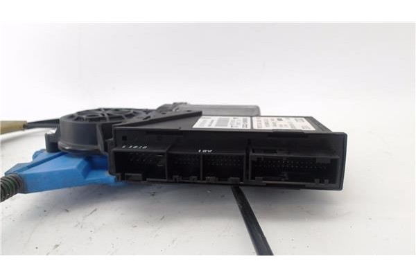 Recambio de mecanismo elevalunas delantero derecho para seat exeo st (3r5) 2.0 reference referencia OEM IAM 8E1959802G  