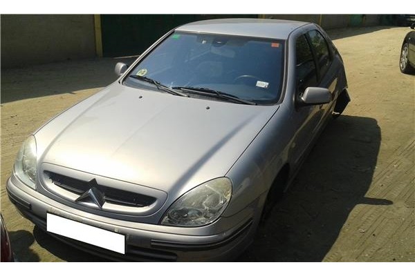 citroen xsara berlina del año 2001