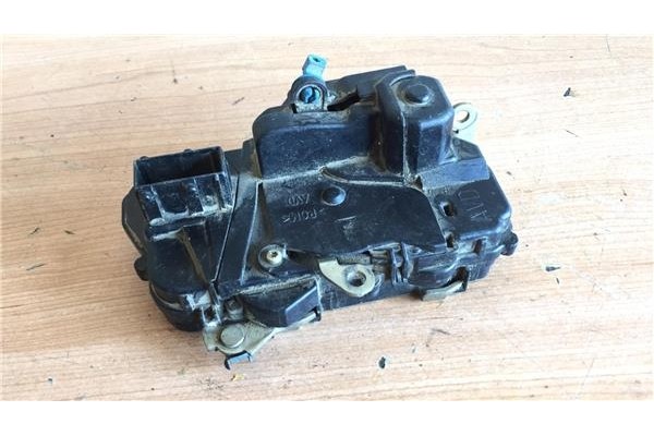 Recambio de cierre electromagnetico delantero derecho para citroen berlingo 1.6 hdi 92 sx combi referencia OEM IAM   