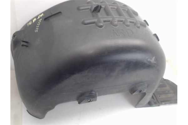 Recambio de pase rueda trasero derecho para citroen jumpy furgón 2.0 club m referencia OEM IAM 9810967880  