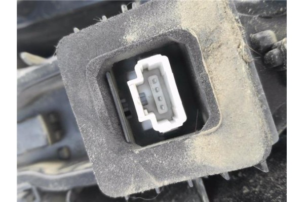 Recambio de piloto trasero izquierdo para renault scenic iii (jz) 1.2 grand expression referencia OEM IAM 265558940R 265550013R 