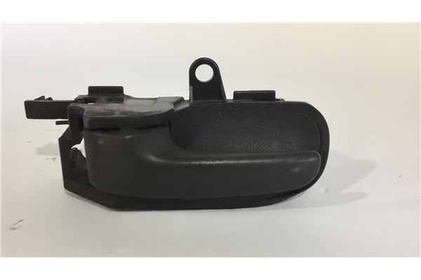 Recambio de manilla int. puerta delantero izquierda para toyota yaris (ncp1/nlp1/scp1) 1.4 d-4d referencia OEM IAM 692060D030B2 