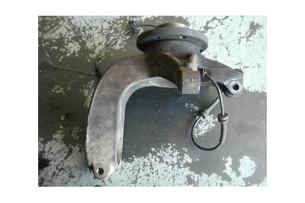 Recambio de mangueta delantero derecha para renault megane ii (bm0/1_, cm0/1_) 1.5 dci referencia OEM IAM   