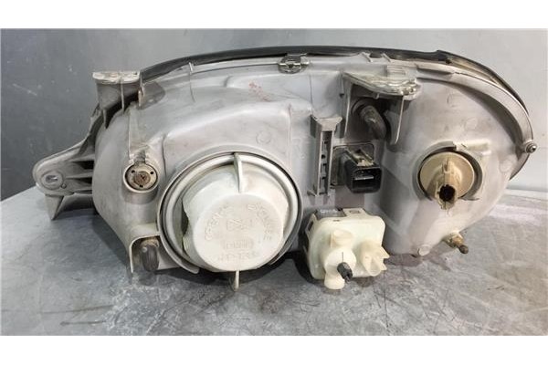 Recambio de faro delantero dcho para daewoo lanos 1.5 referencia OEM IAM 96304611  