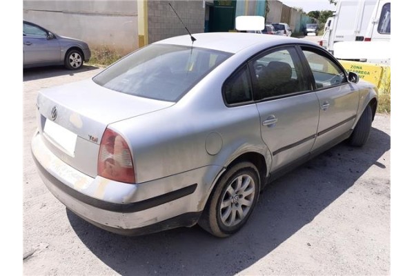 volkswagen passat berlina (3b3) del año 2003