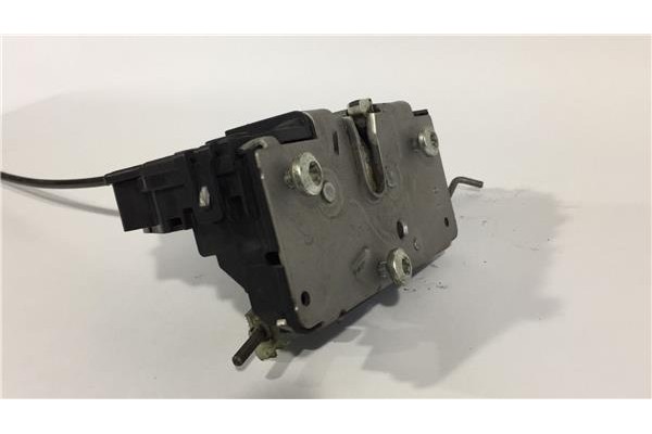 Recambio de cierre electromagnetico delantero derecho para opel corsa d 1.3 cdti referencia OEM IAM 13258274 0325407955 
