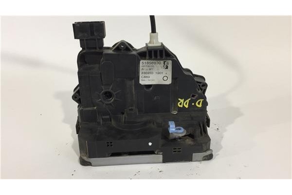 Recambio de cierre electromagnetico delantero derecho para fiat iii evo punto (199) 1.3 d multijet referencia OEM IAM 51858830  