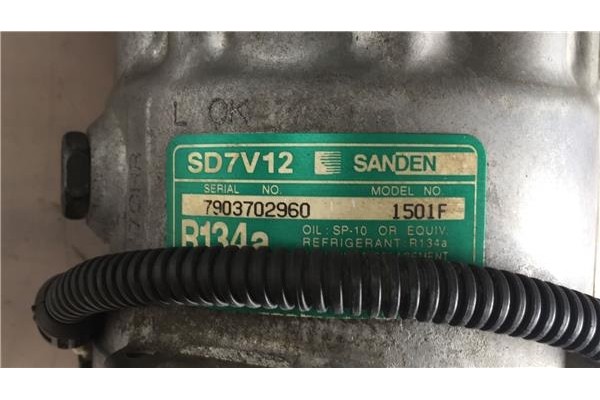 Recambio de compresor aire acond. para peugeot 206 1.4 i referencia OEM IAM 7903702960 SD7V12 
