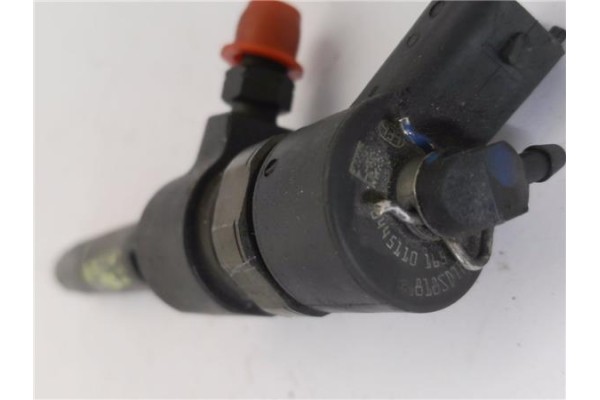 Recambio de inyector para saab 9-3 berlina 1.9 tid referencia OEM IAM 445110165  