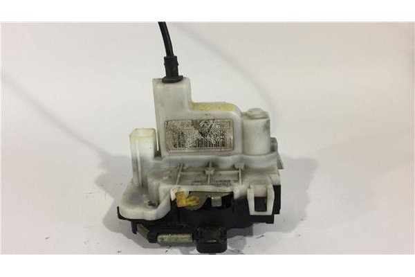 Recambio de cierre electromagnetico delantero izquierdo para fiat ii panda (169) 1.3 d multijet referencia OEM IAM 46803510  