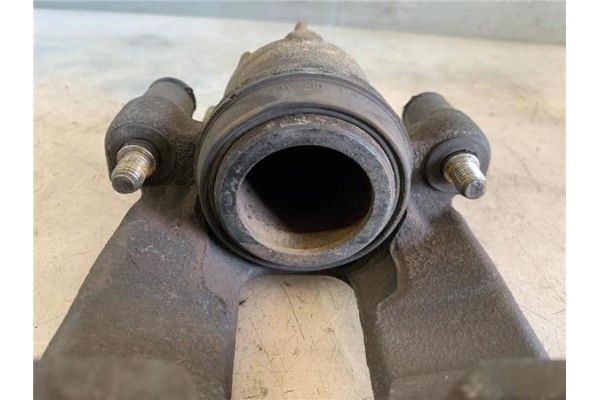 Recambio de pinza freno delantero derecha para ford focus (daw, dbw) 1.8 tdci referencia OEM IAM 4346372  
