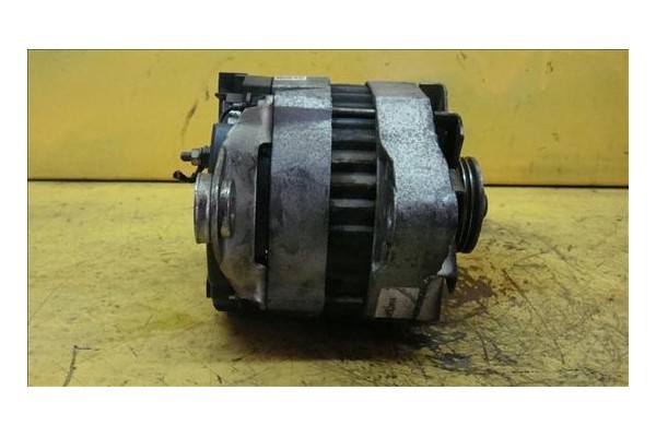 Recambio de alternador para volvo serie 460 2.0 referencia OEM IAM A13N242 A13N241XA 