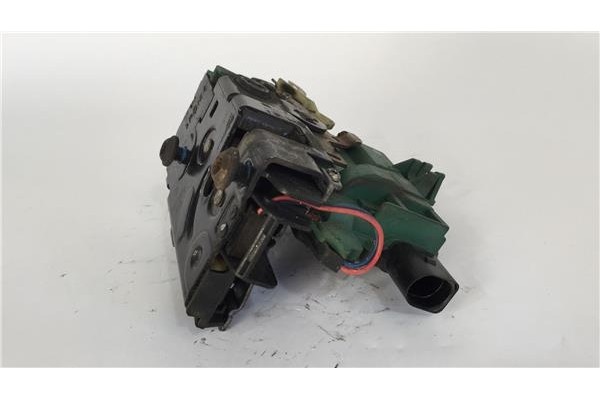 Recambio de cierre electromagnetico trasero izquierdo para skoda octavia combi (1u5) 1.9 tdi slx (81kw) referencia OEM IAM 3B483