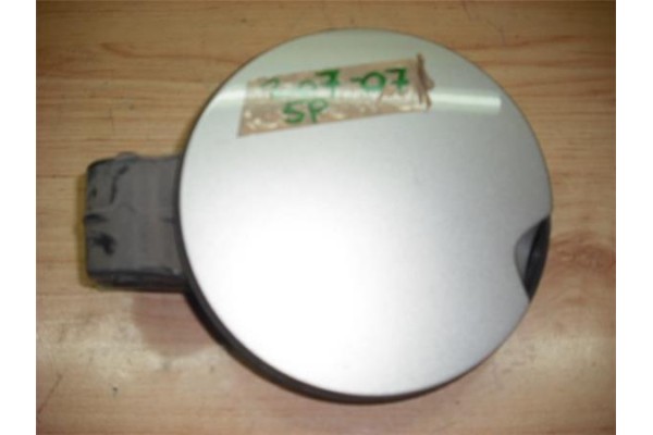 Recambio de tapa exterior combustible para peugeot 207 (2006) 1.4 confort [1,4 ltr. - 50 kw hdi] referencia OEM IAM   
