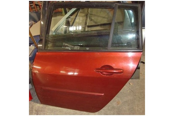 Recambio de puerta trasero izquierda para renault megane ii (bm0/1_, cm0/1_) 1.4 16v referencia OEM IAM   