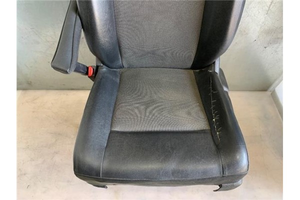 Recambio de asiento delantero izquierdo para citroen jumpy furgón 2.0 club m referencia OEM IAM 1616755380 1616755680 