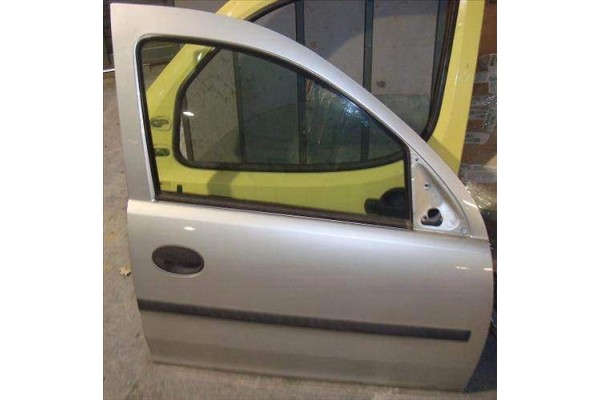 Recambio de puerta delantero derecha para opel combo furgón/ranchera familiar 1.3 cdti 16v referencia OEM IAM   