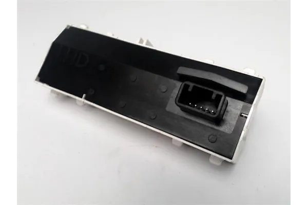Recambio de centralita control airbag para toyota corolla (e21) híbrido hybrid active referencia OEM IAM 9395002520A 30200067 