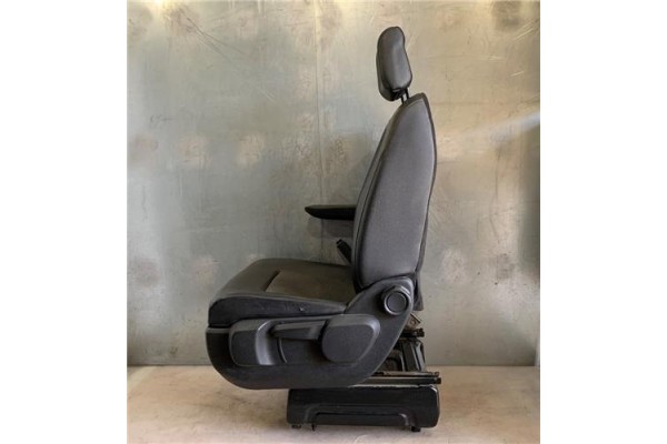 Recambio de asiento delantero izquierdo para citroen jumpy furgón 2.0 club m referencia OEM IAM 1616755380 1616755680 
