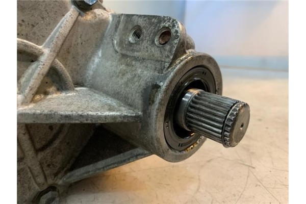 Recambio de caja transfer para fiat sedici (189) 1.9 jtd 8v 120 emotion referencia OEM IAM 71742344 71742344 